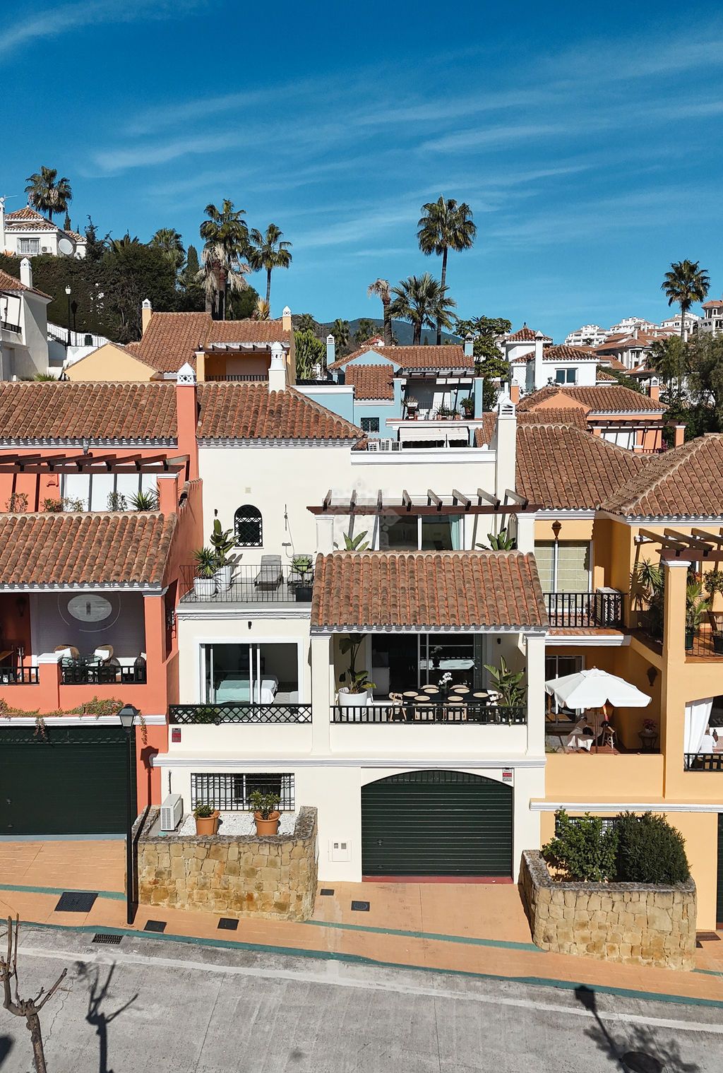 Town House in Los Naranjos Golf, Marbella