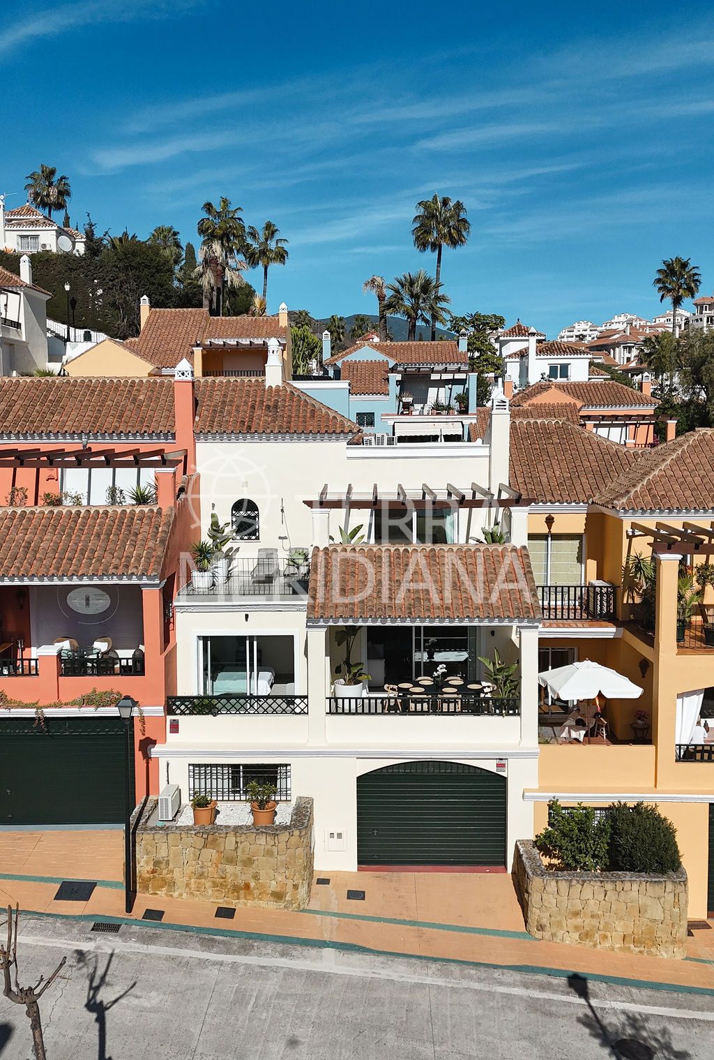 Town House in Los Naranjos Golf, Marbella