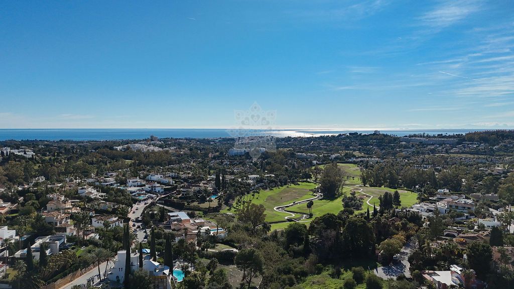 Town House in Los Naranjos Golf, Marbella
