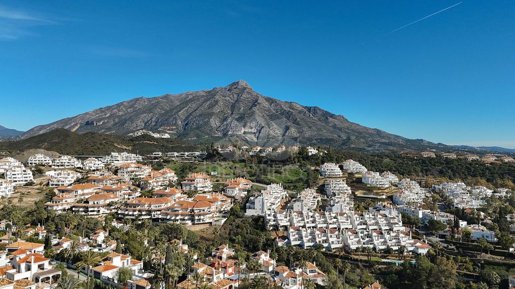 Adosado en Los Naranjos Golf, Marbella