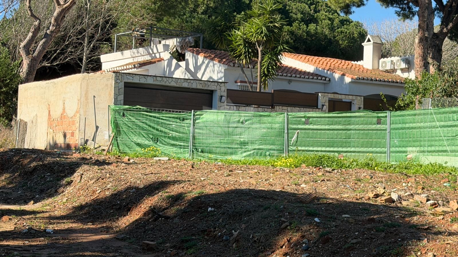 Plot in Calahonda, Mijas Costa