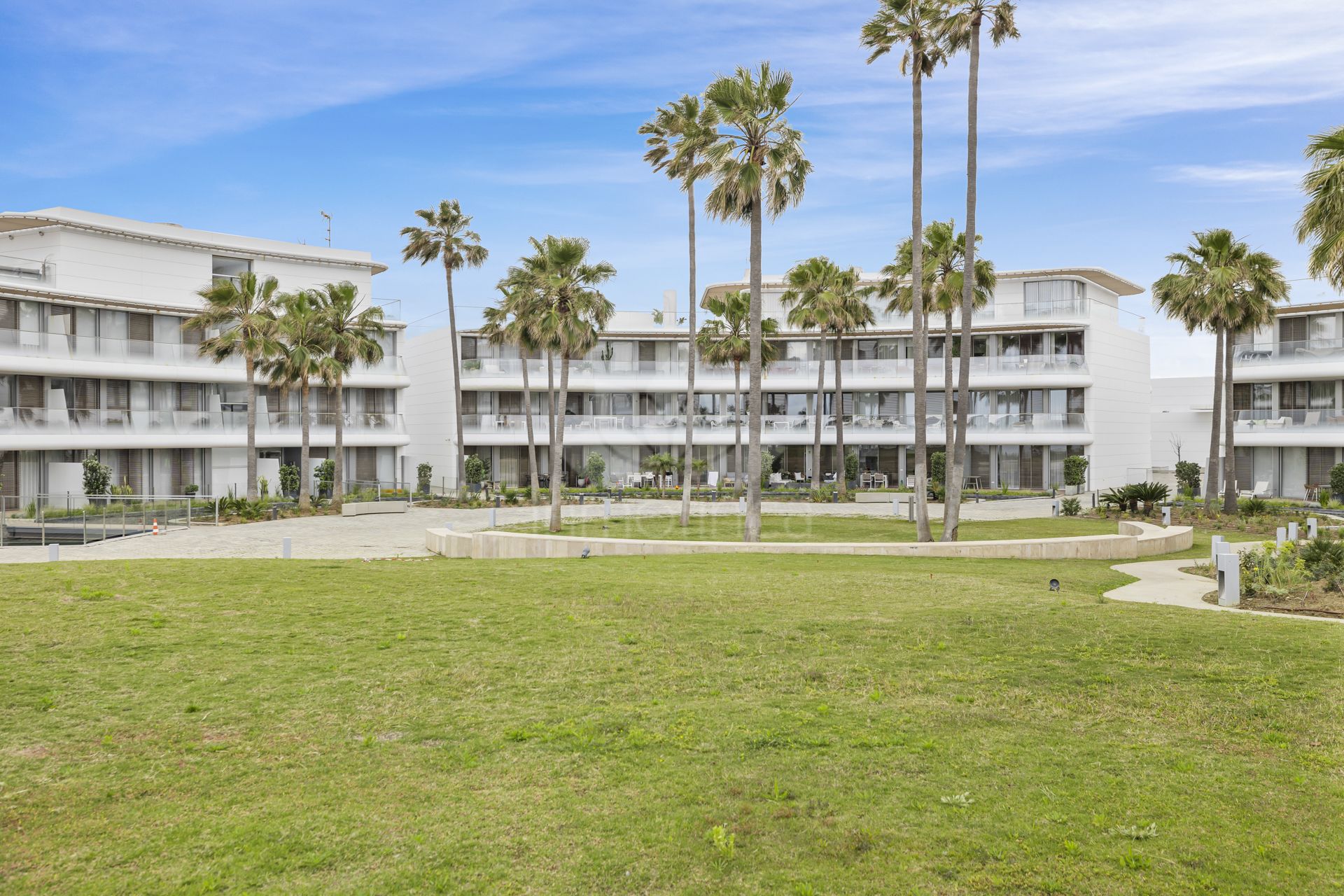 Apartamento Planta Baja en The Edge, Estepona