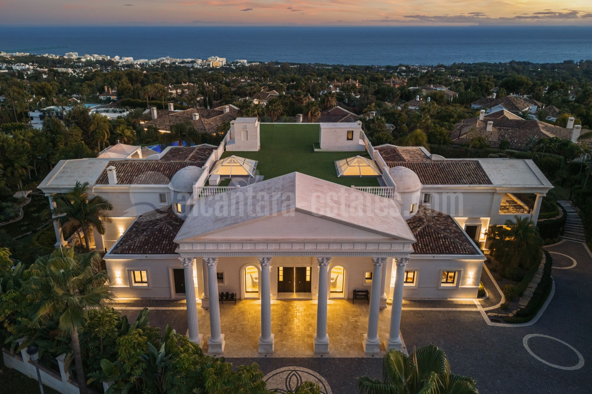 Villa in Sierra Blanca, Marbella