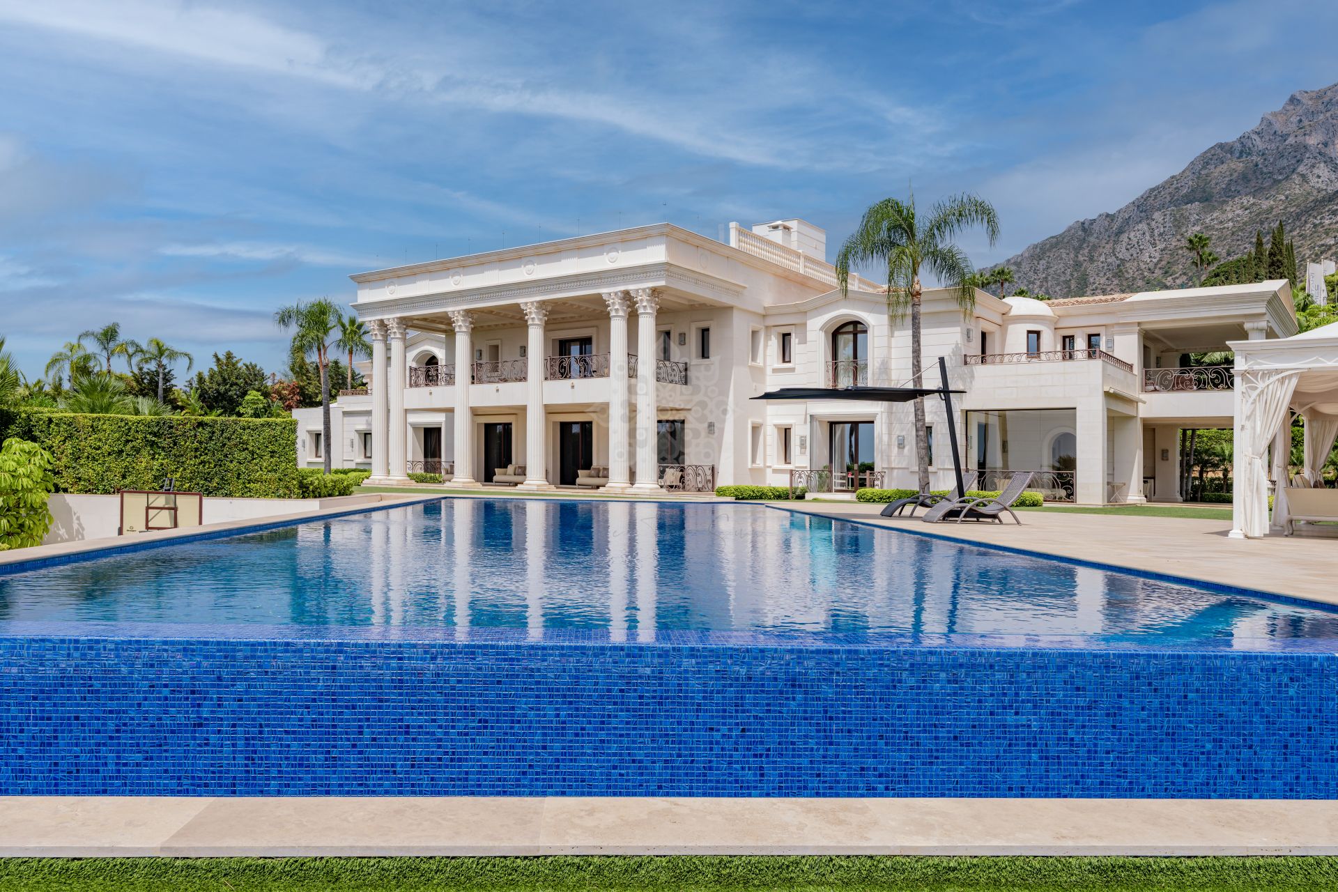 Villa in Sierra Blanca, Marbella