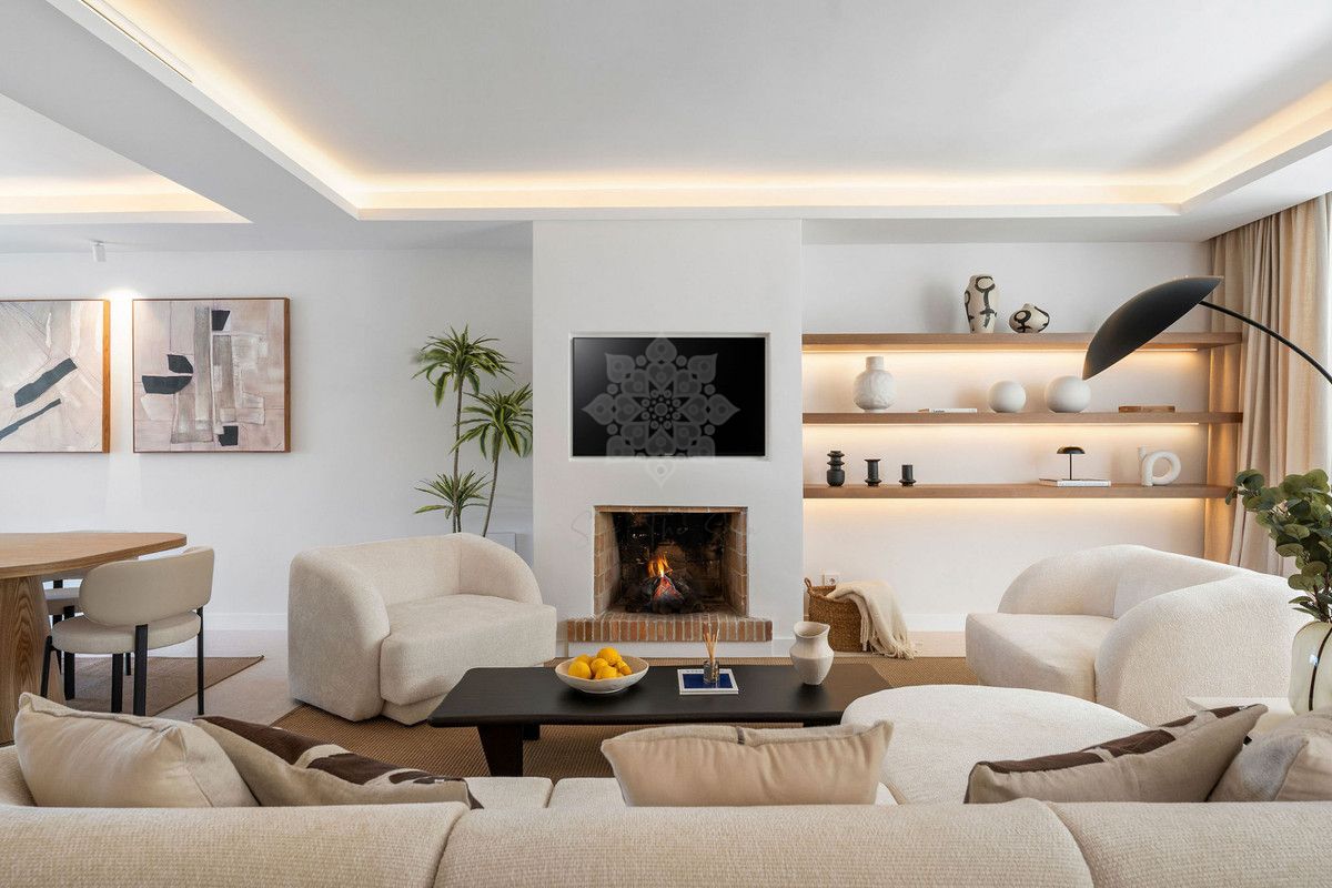 Town House in Nueva Andalucia, Marbella