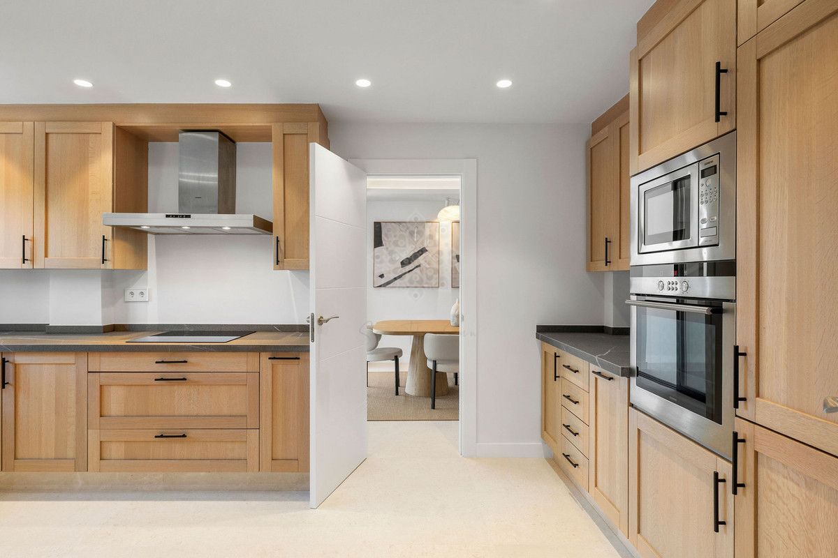 Town House in Nueva Andalucia, Marbella