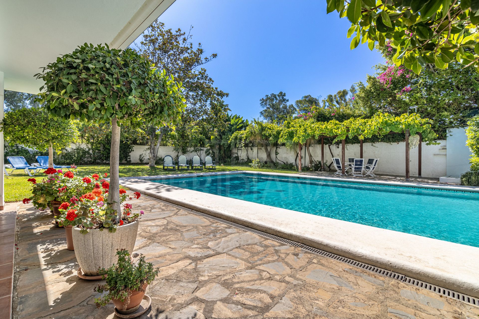 Villa in Costalita, Estepona