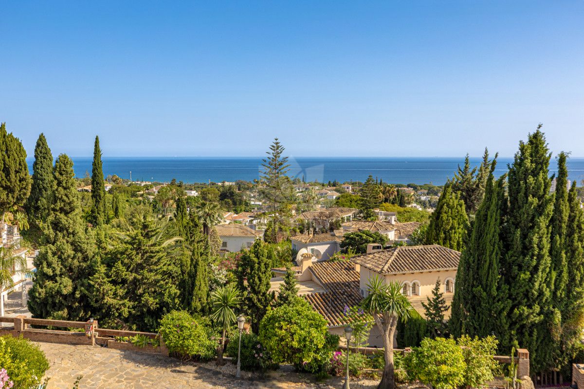 Villa en El Rosario, Marbella