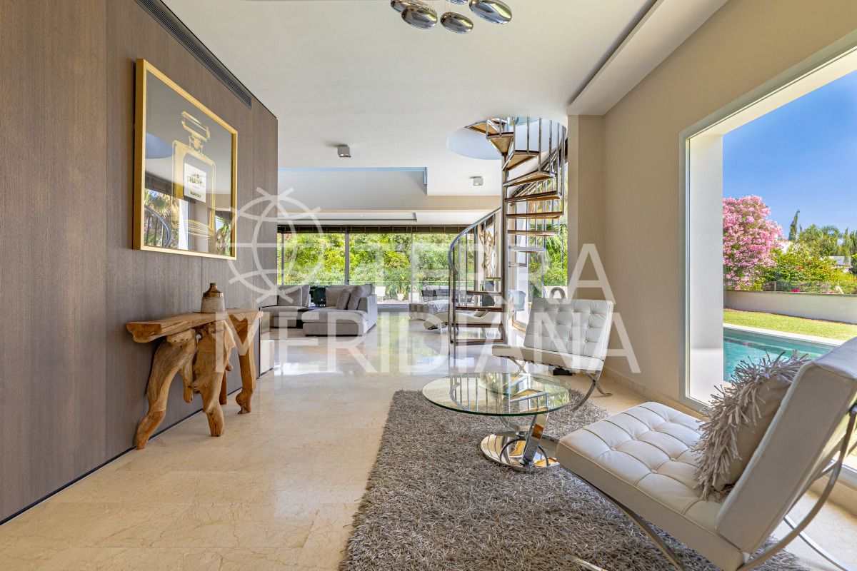 Villa in El Rosario, Marbella
