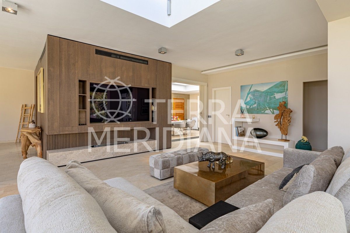 Villa in El Rosario, Marbella
