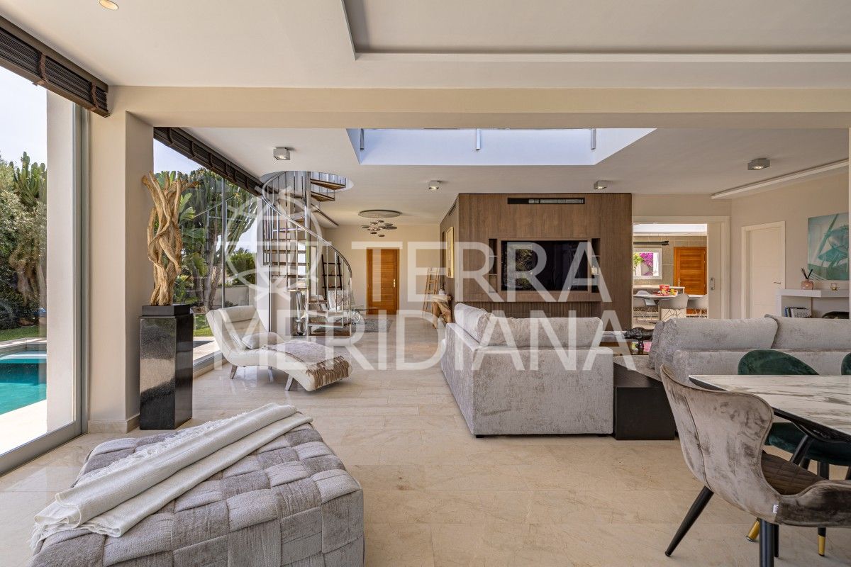 Villa in El Rosario, Marbella