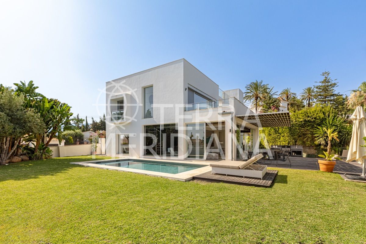 Villa in El Rosario, Marbella