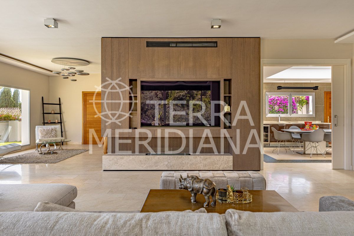 Villa in El Rosario, Marbella