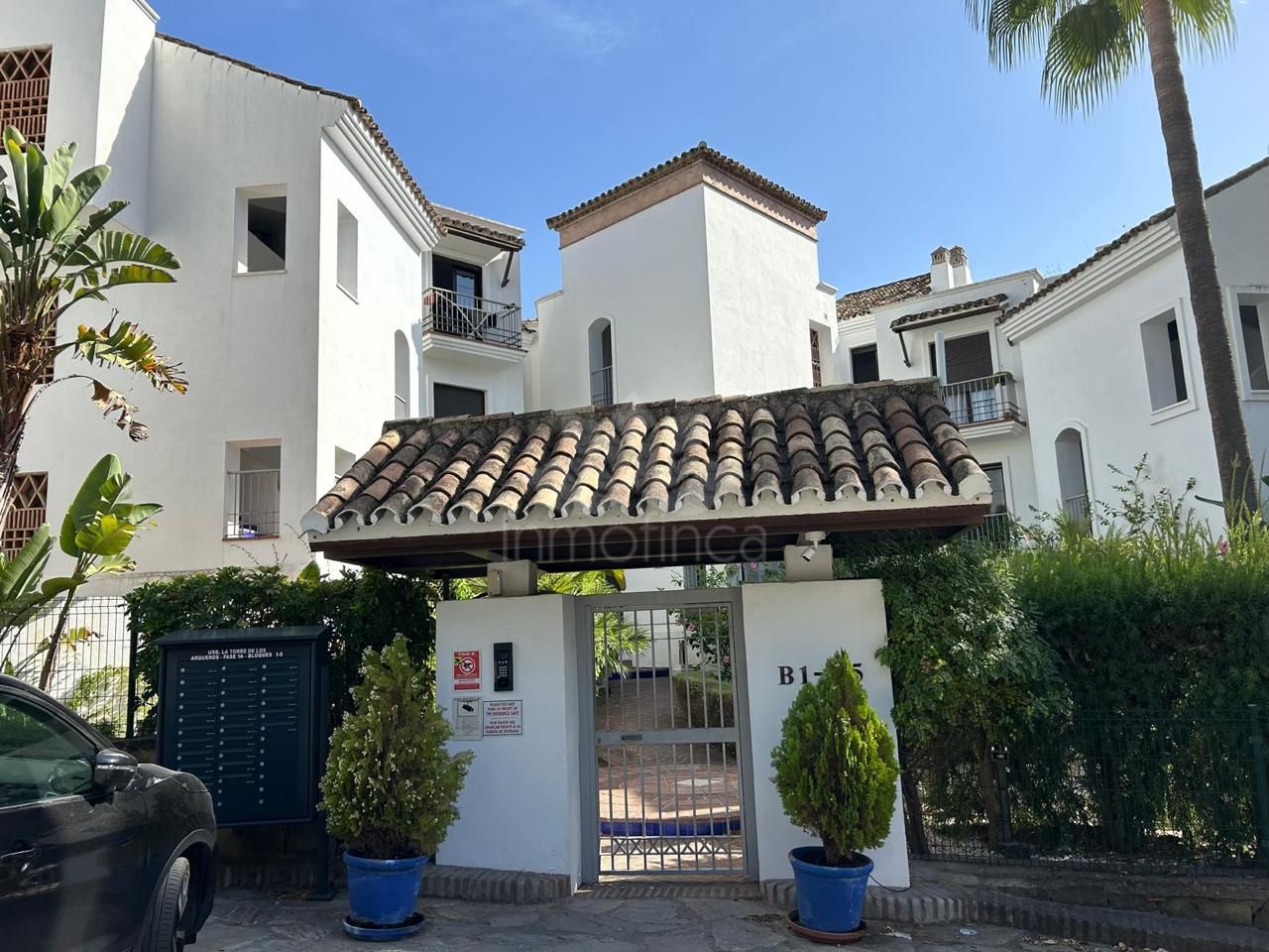 Apartment in Los Arqueros, Benahavis