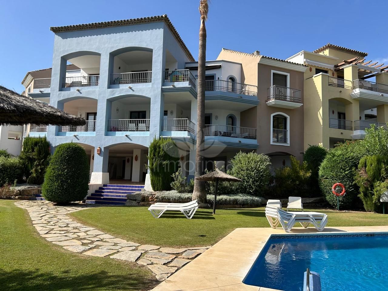 Apartment in Los Arqueros, Benahavis
