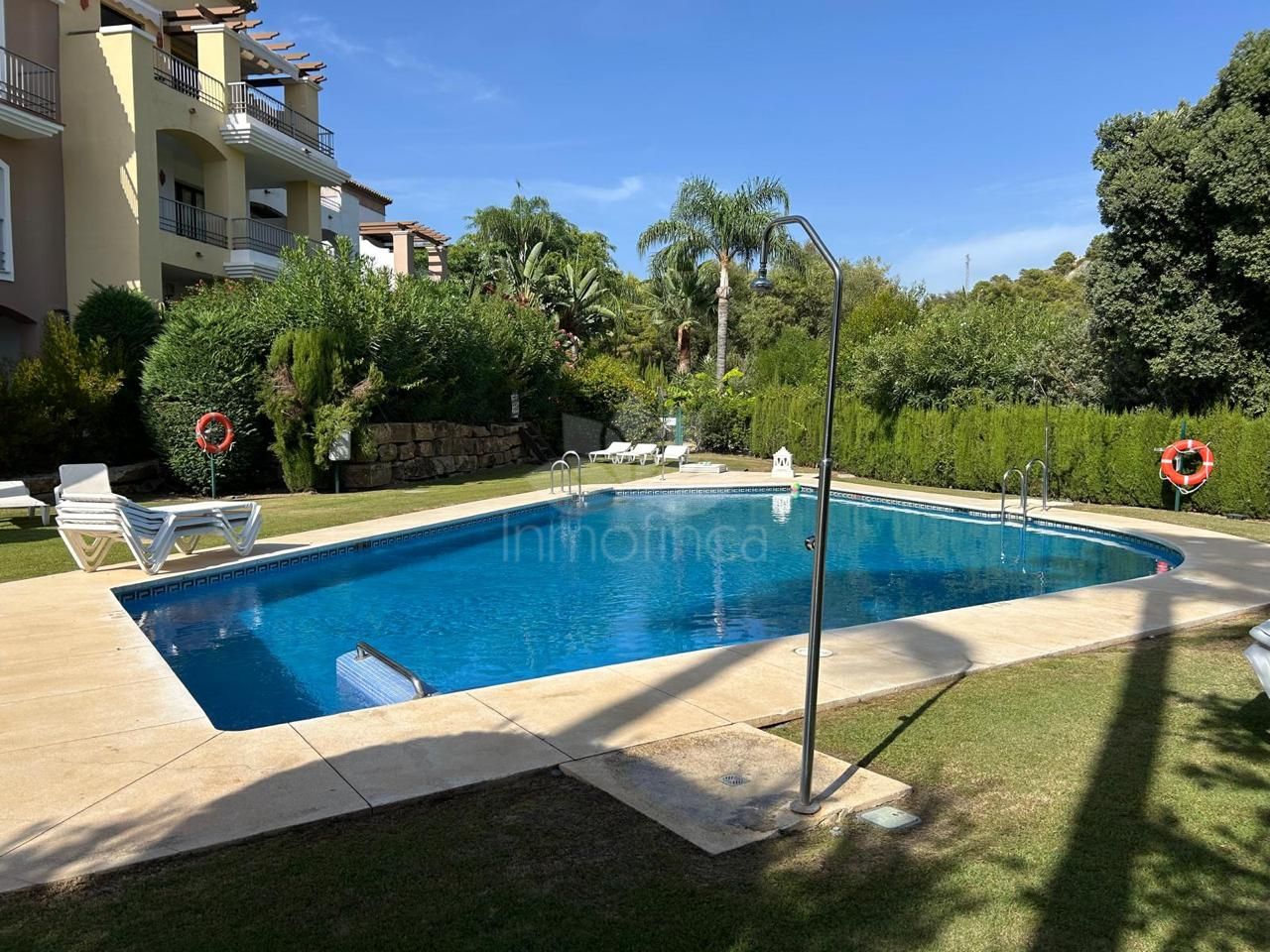 Apartment in Los Arqueros, Benahavis
