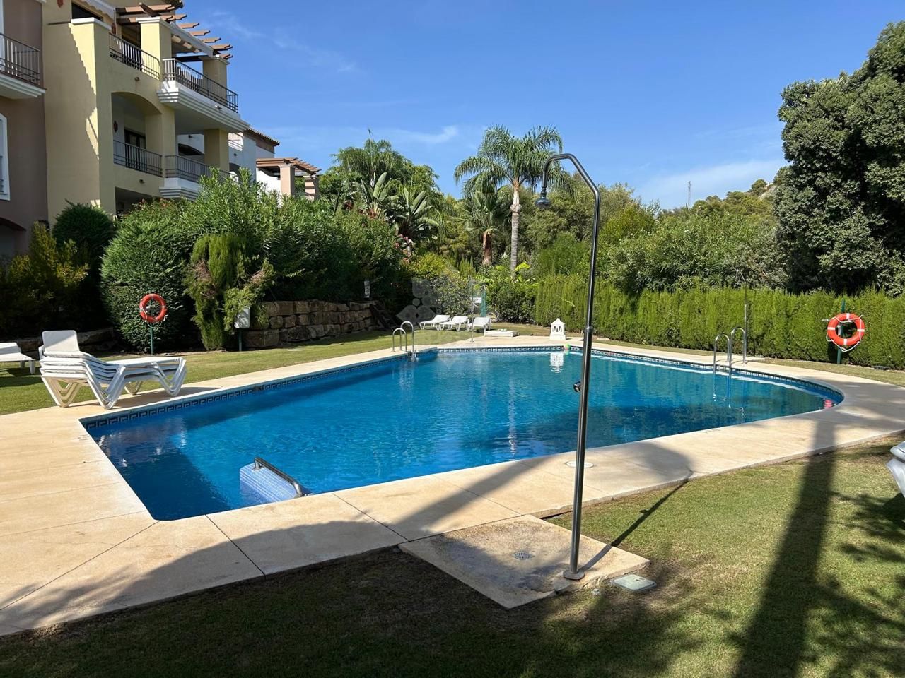 Apartment in Los Arqueros, Benahavis