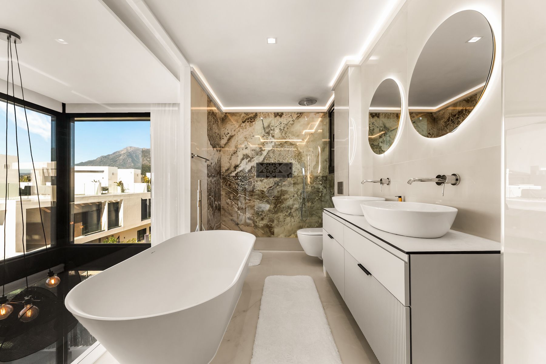 Semi Detached House in Rio Real, Marbella
