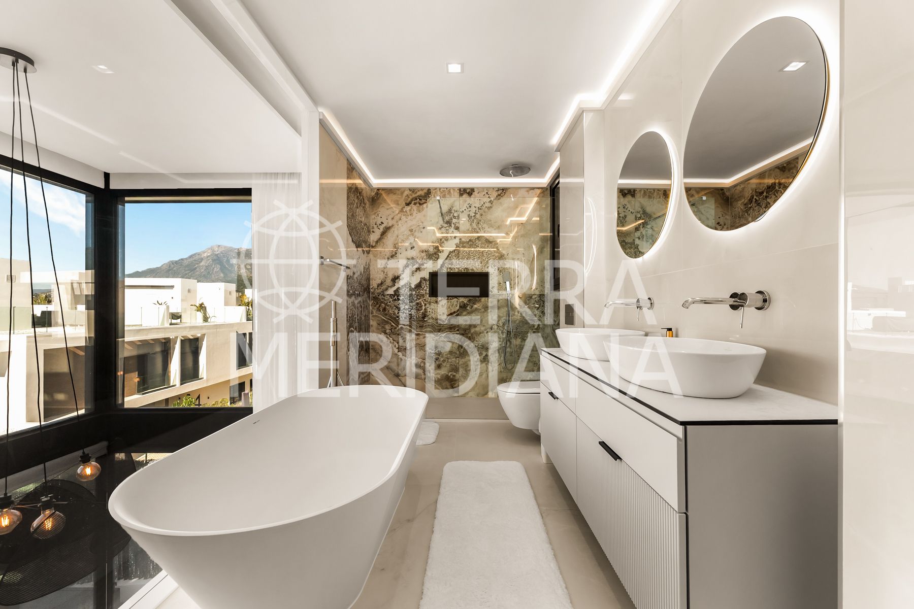 Semi Detached House in Rio Real, Marbella