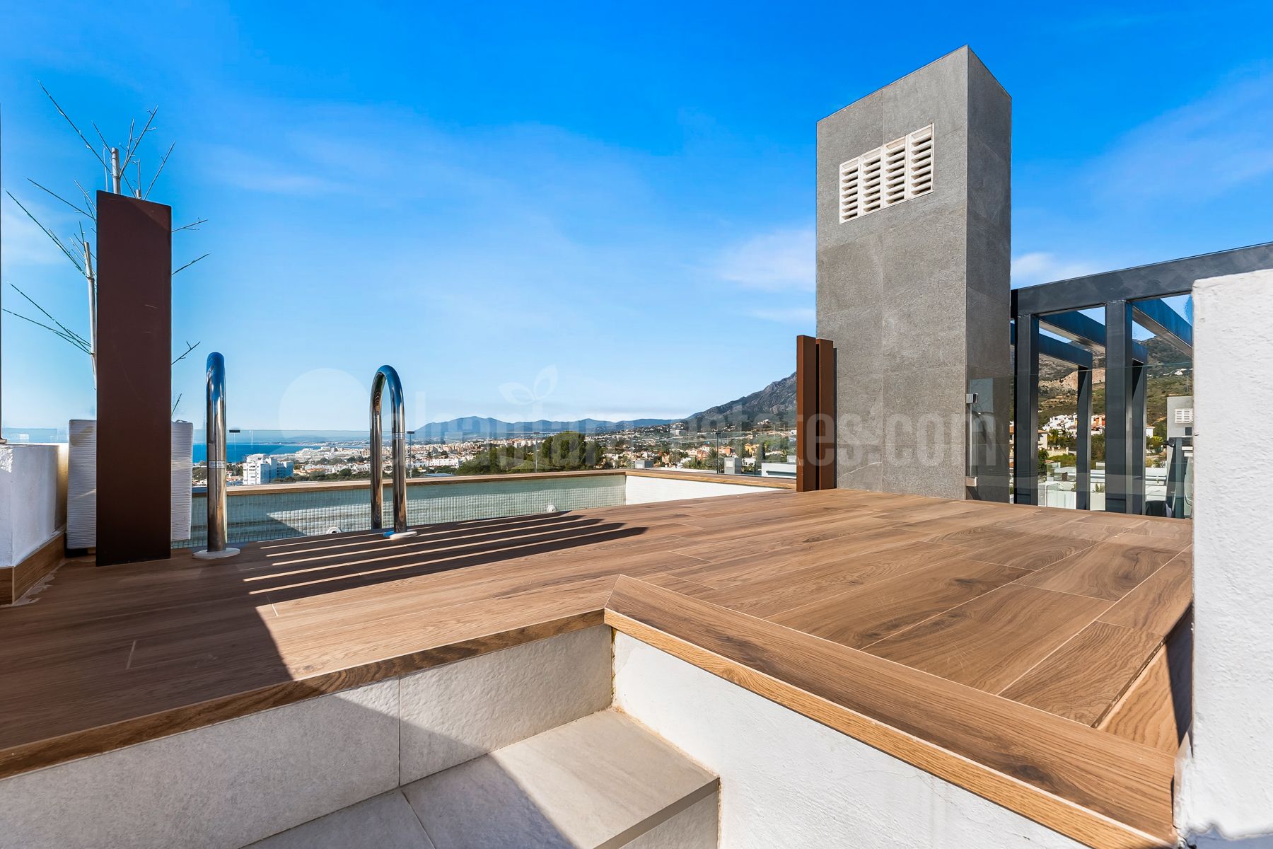 Semi Detached House in Rio Real, Marbella