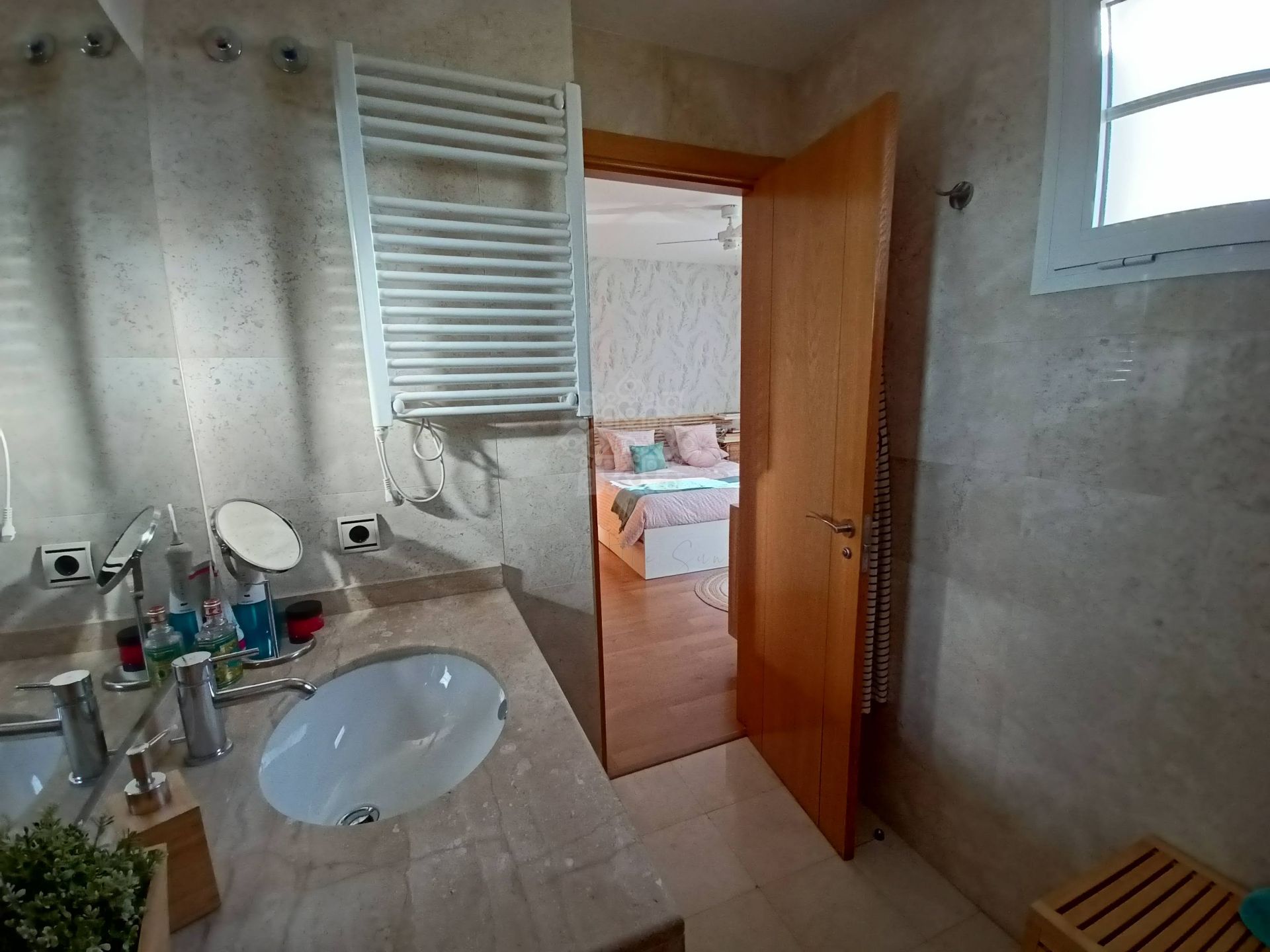 Town House in Pinares de San Antón, Malaga