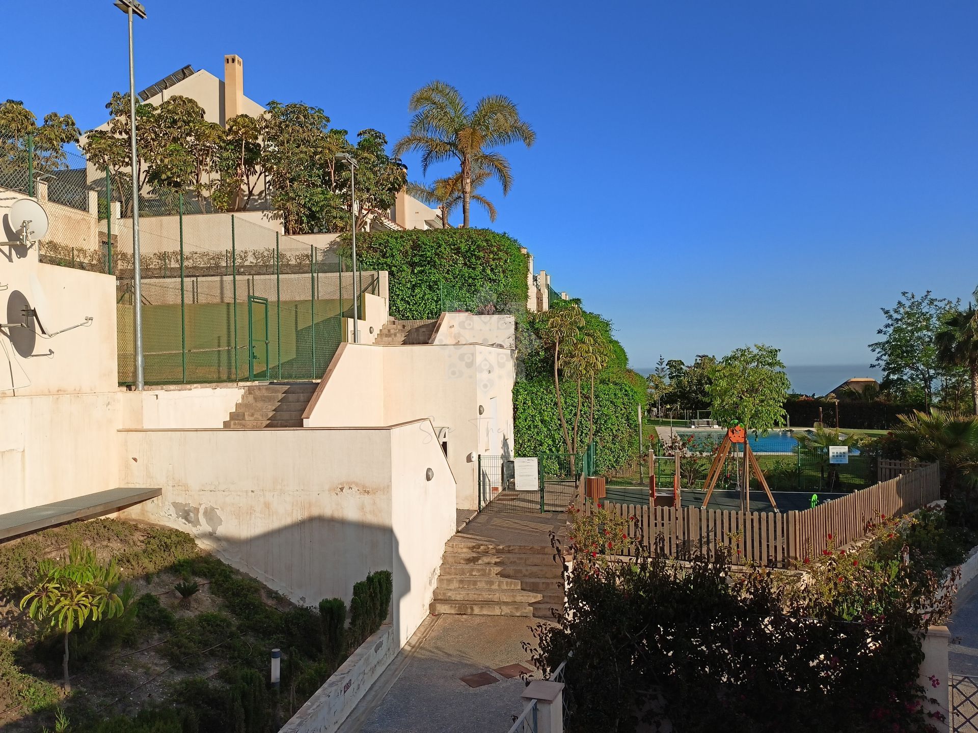 Town House in Pinares de San Antón, Malaga
