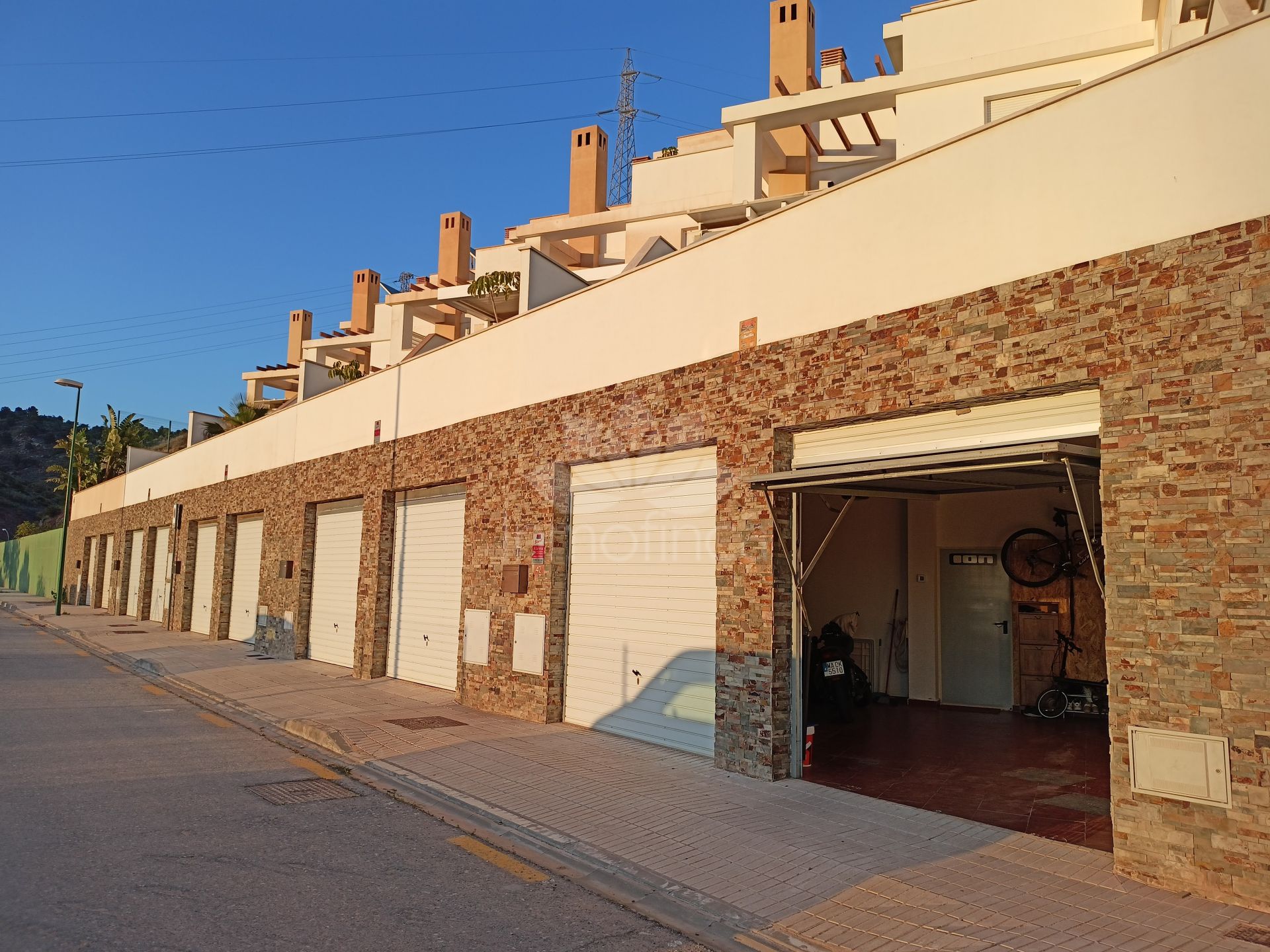 Adosado en Pinares de San Antón, Malaga