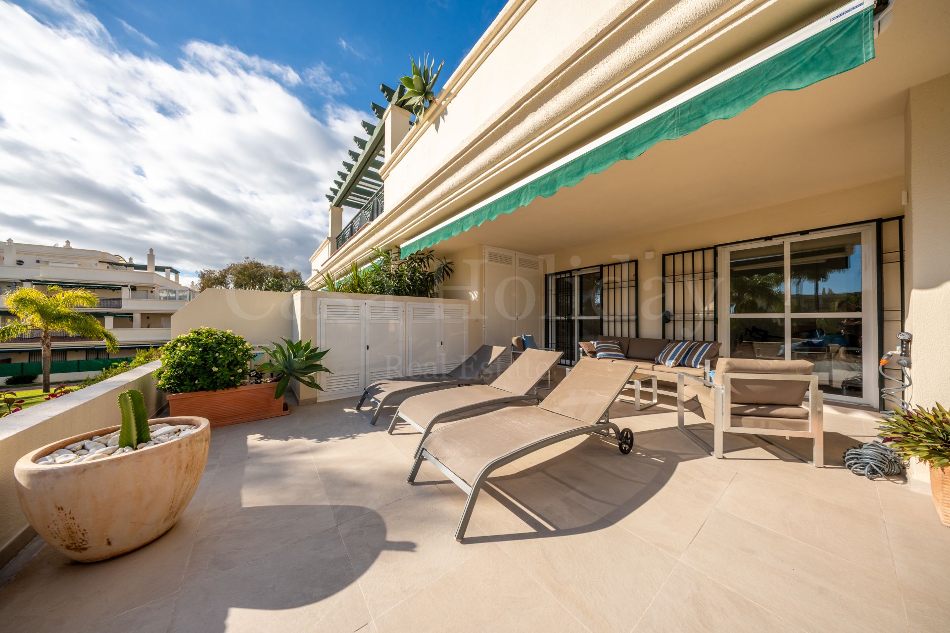 Ground Floor Apartment in Guadaiza, Marbella