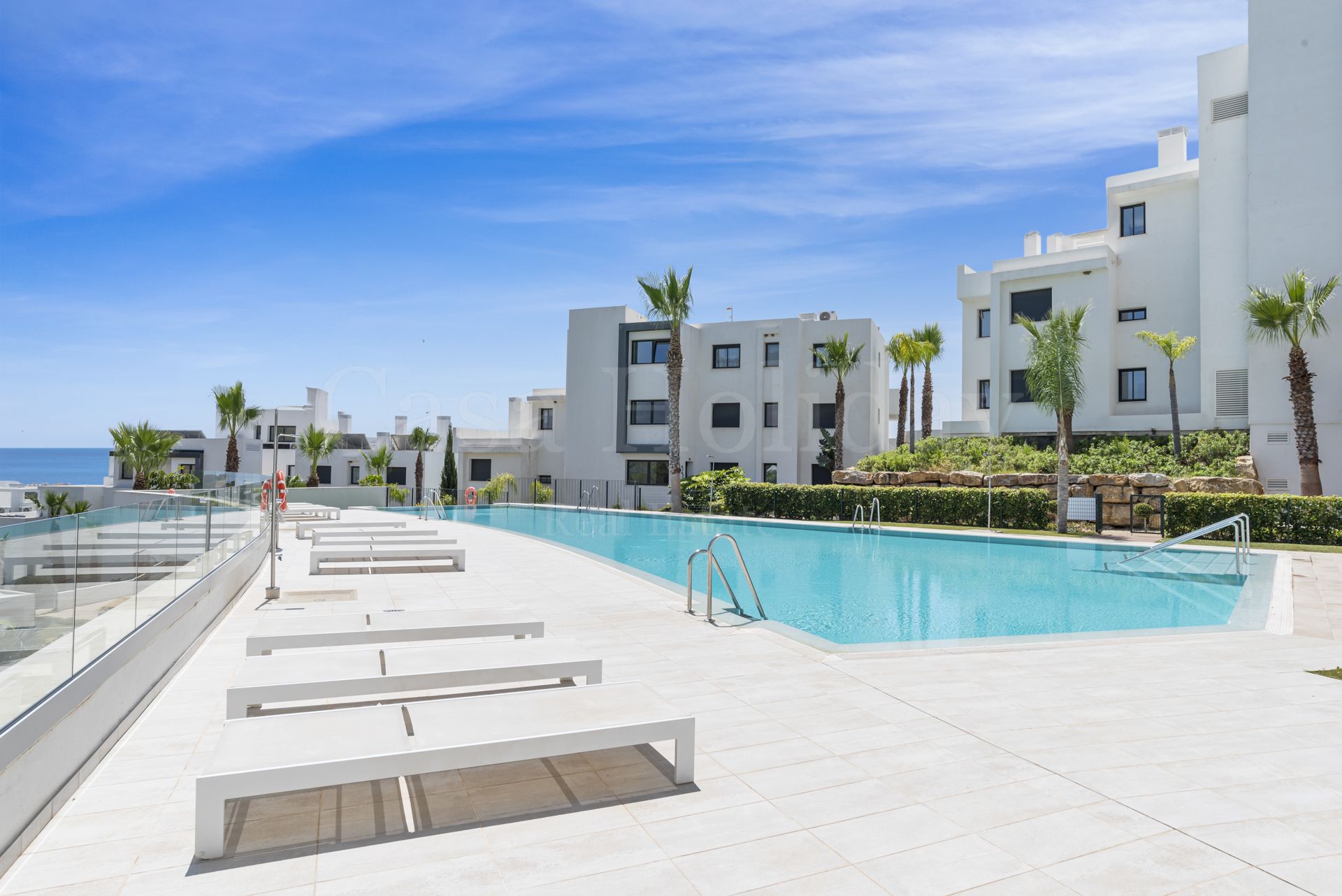 Ground Floor Apartment in Estepona Golf, Estepona