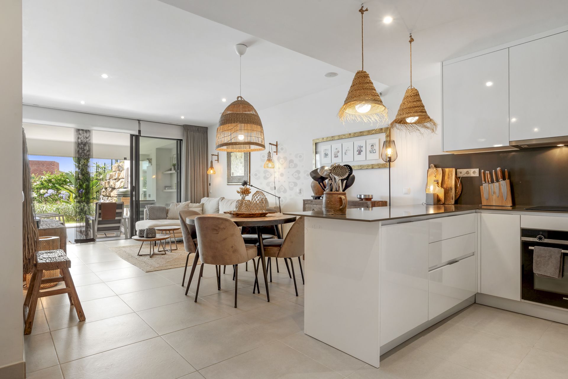 Ground Floor Apartment in Estepona Golf, Estepona