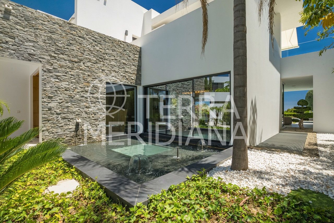 Villa in Golden Mile, Marbella