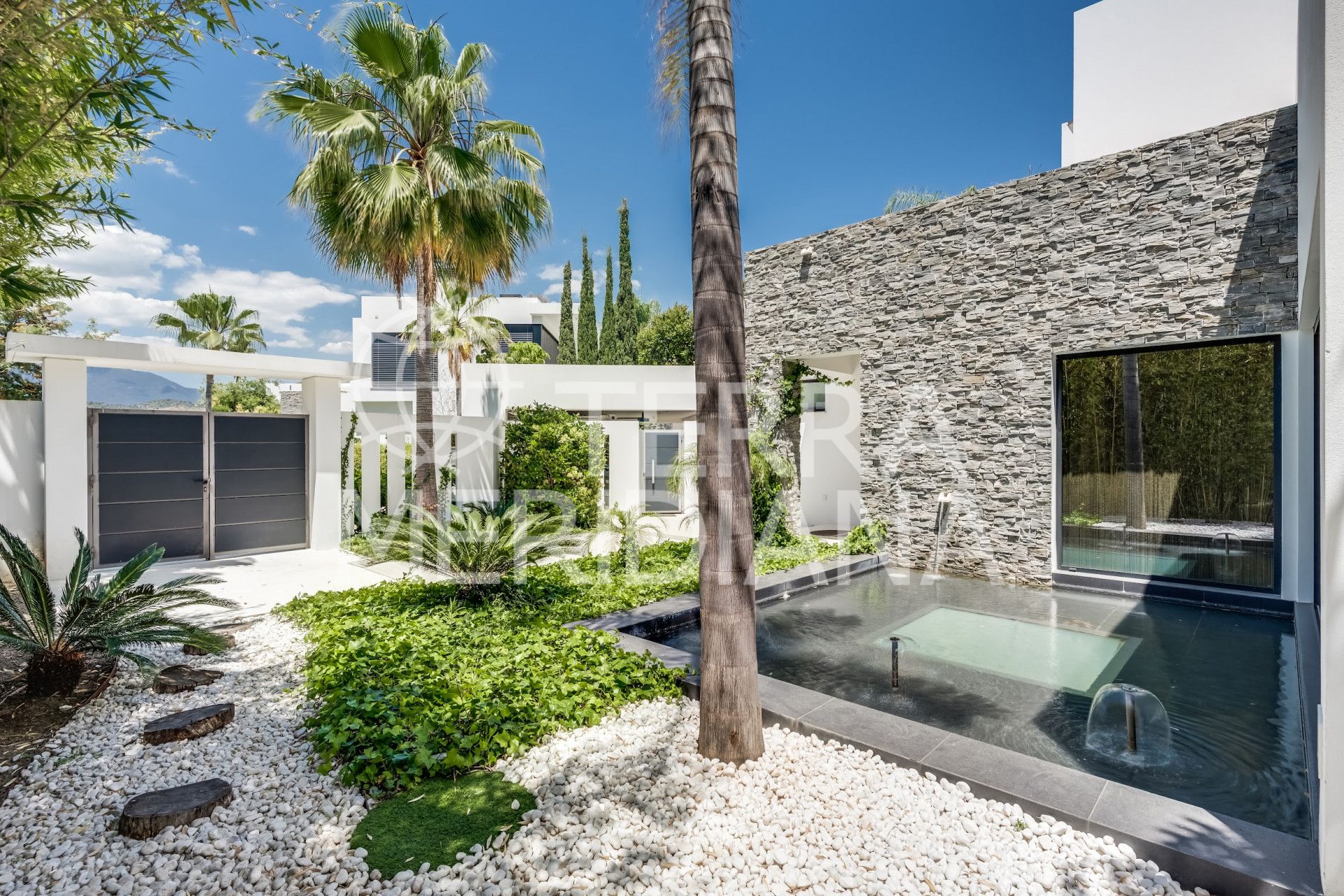 Villa in Golden Mile, Marbella