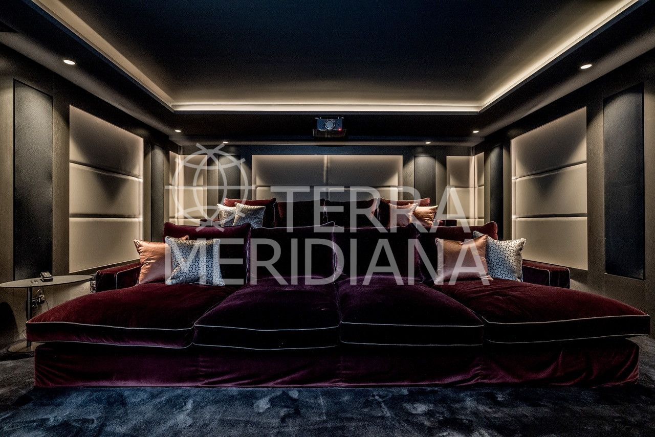 Villa in Golden Mile, Marbella