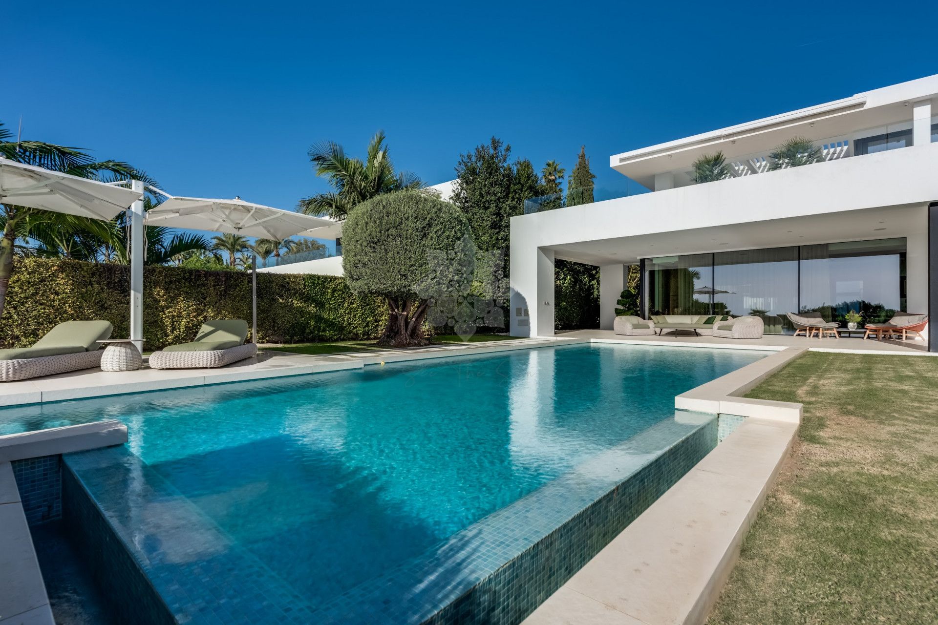Villa in Golden Mile, Marbella