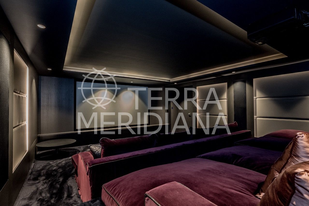 Villa in Golden Mile, Marbella