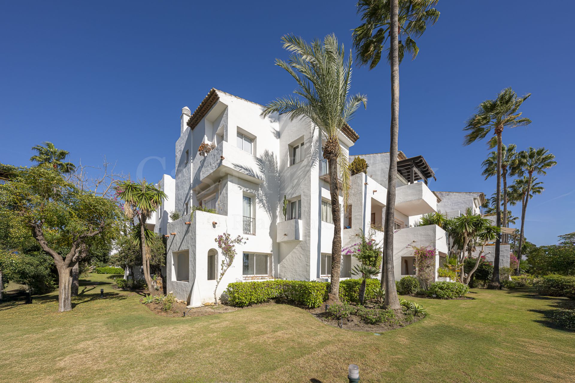 Apartamento Planta Baja en Costalita, Estepona