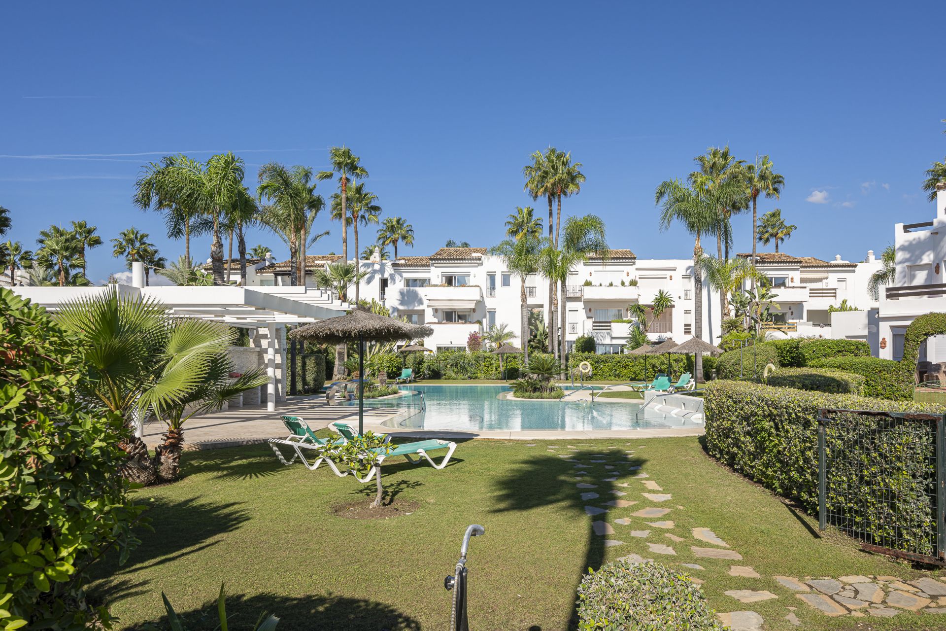 Ground Floor Apartment in Costalita, Estepona