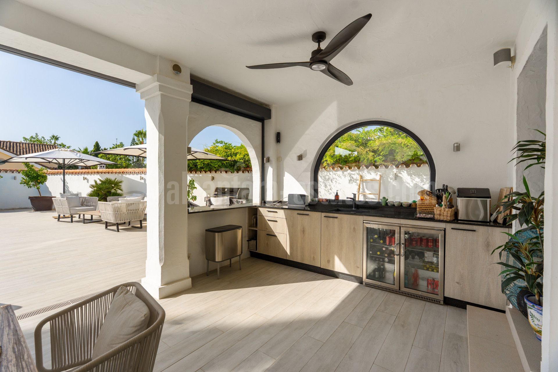 Villa in Parcelas del Golf, Marbella