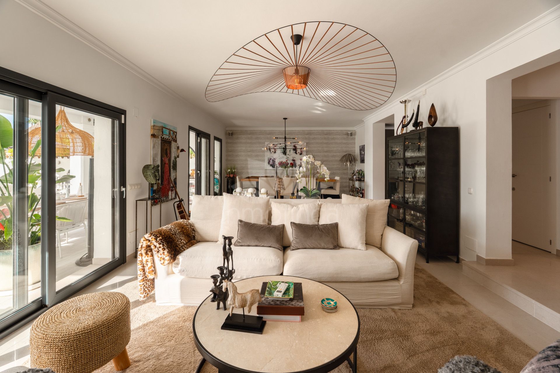 Villa in Parcelas del Golf, Marbella
