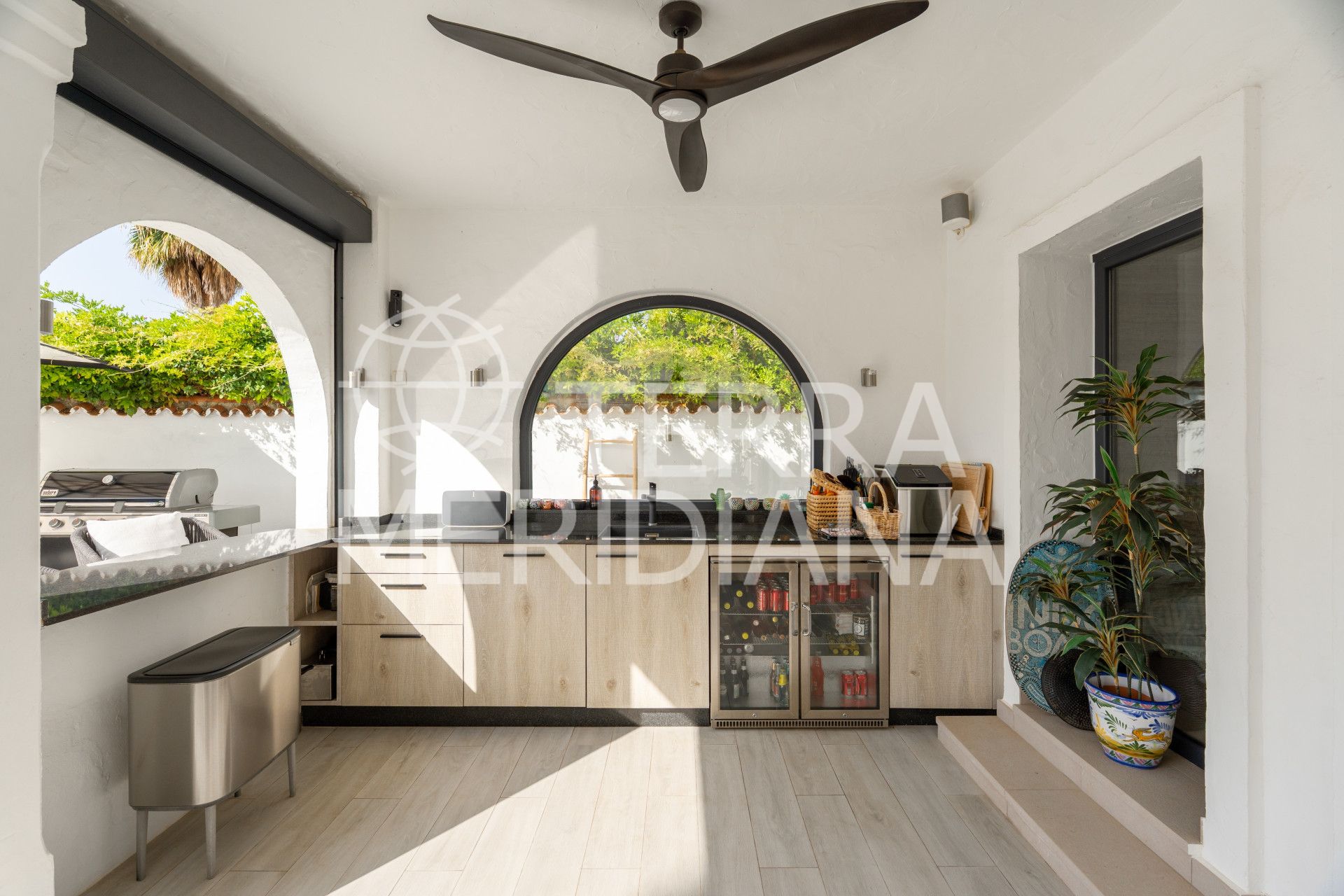 Villa in Parcelas del Golf, Marbella