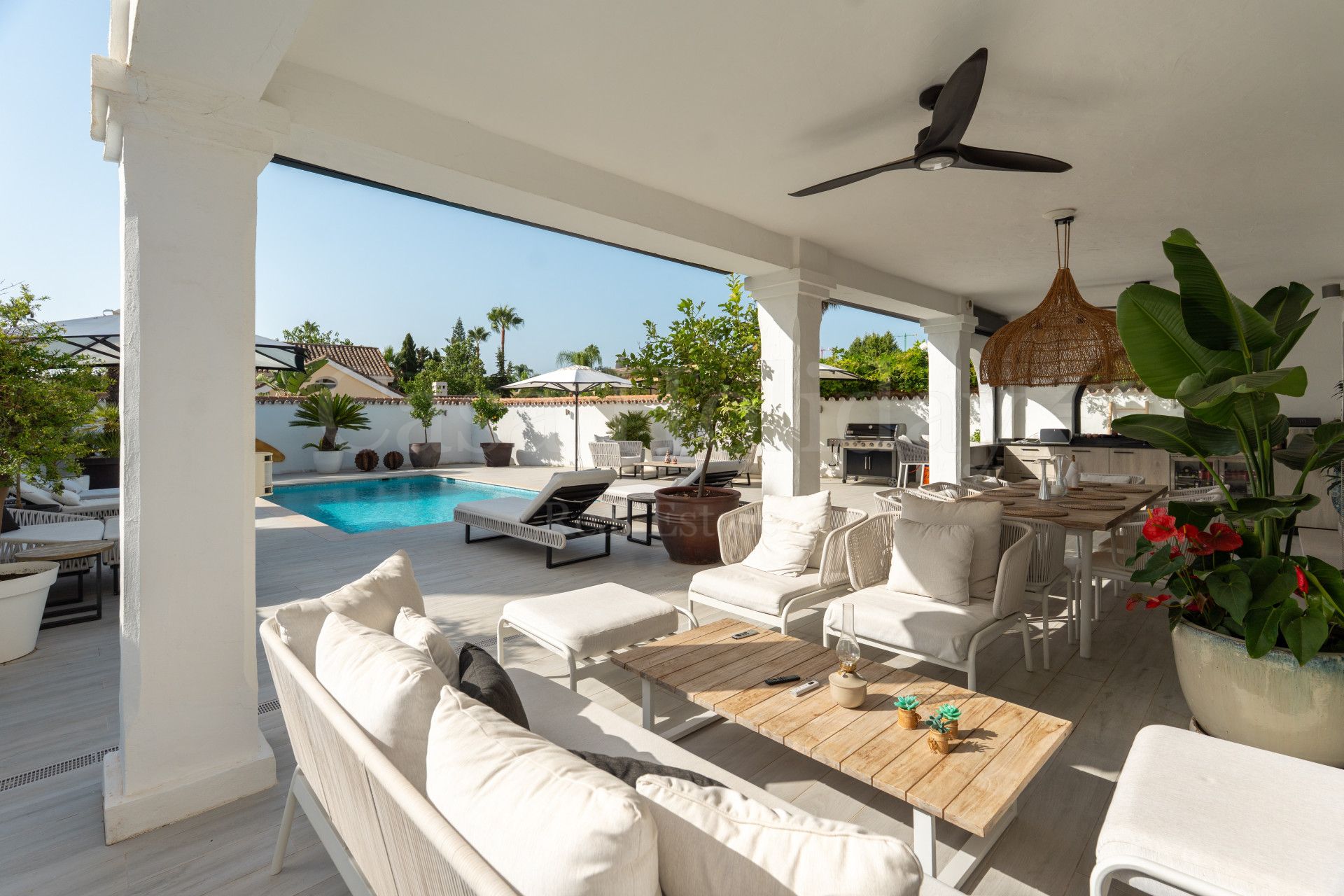 Villa in Parcelas del Golf, Marbella