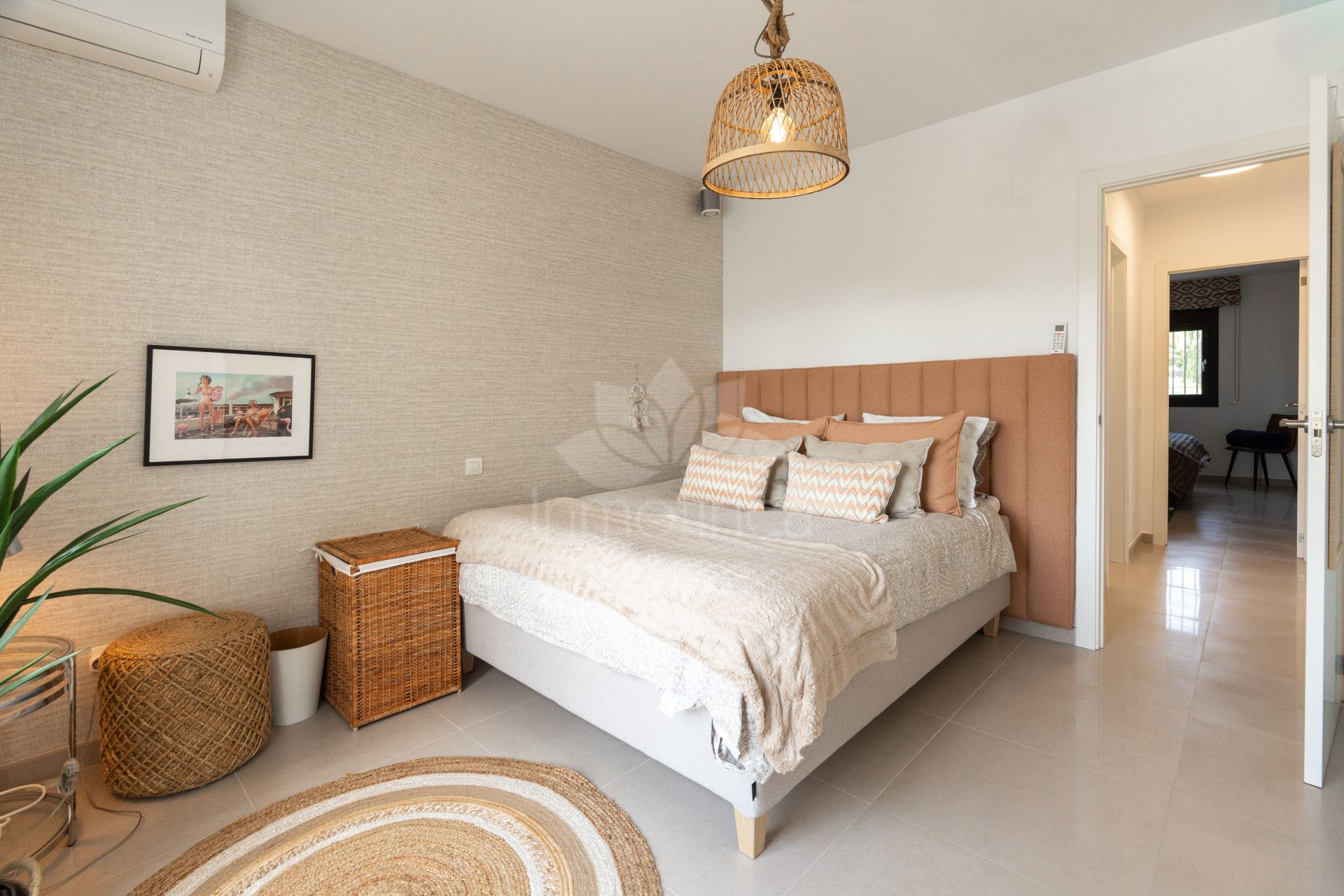 Villa in Parcelas del Golf, Marbella