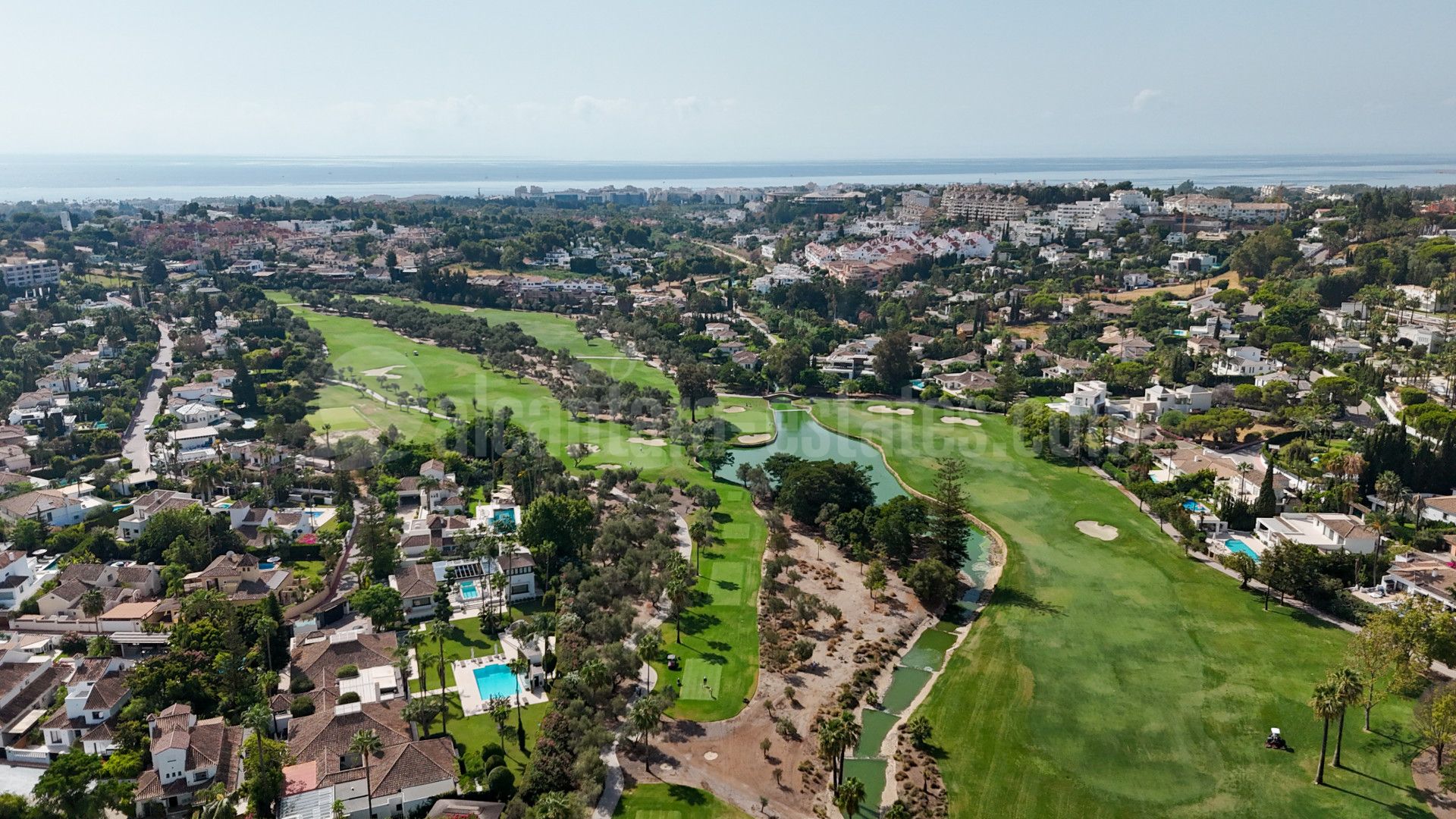 Villa in Parcelas del Golf, Marbella
