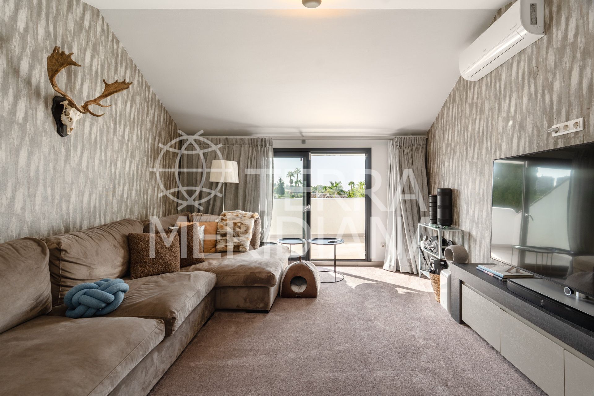 Villa in Parcelas del Golf, Marbella