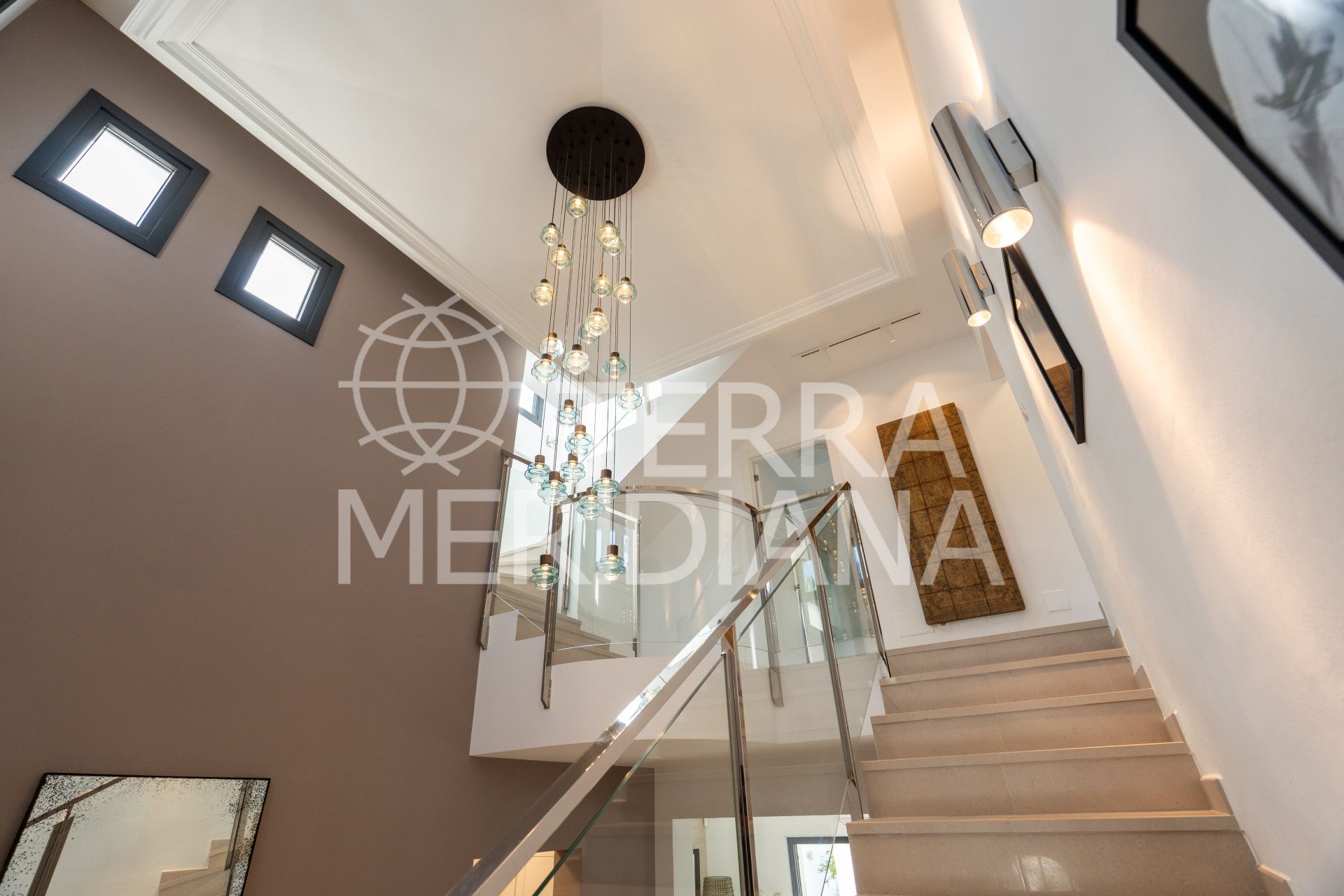 Villa in Parcelas del Golf, Marbella