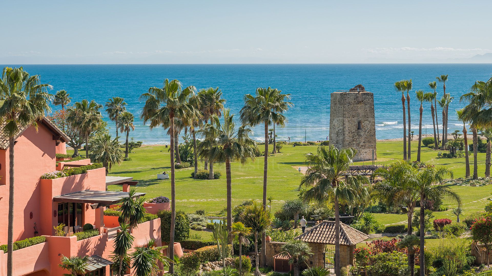 Atico Duplex en Torre Bermeja, Estepona