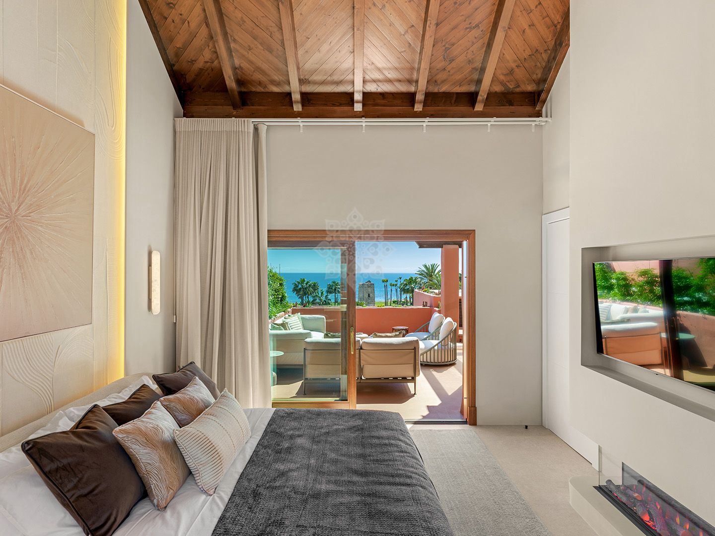 Duplex Penthouse in Torre Bermeja, Estepona