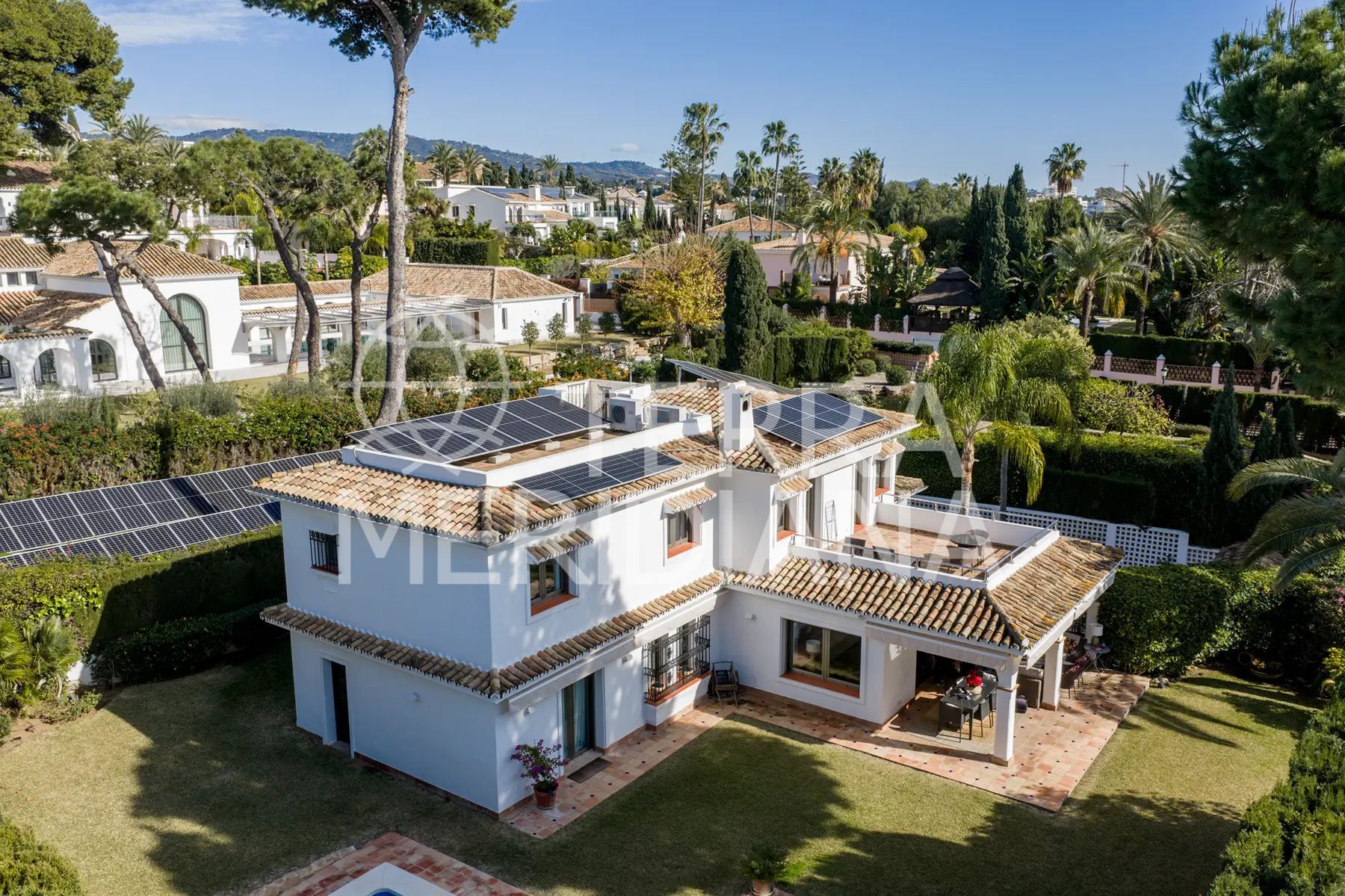 Villa in Los Monteros Playa, Marbella