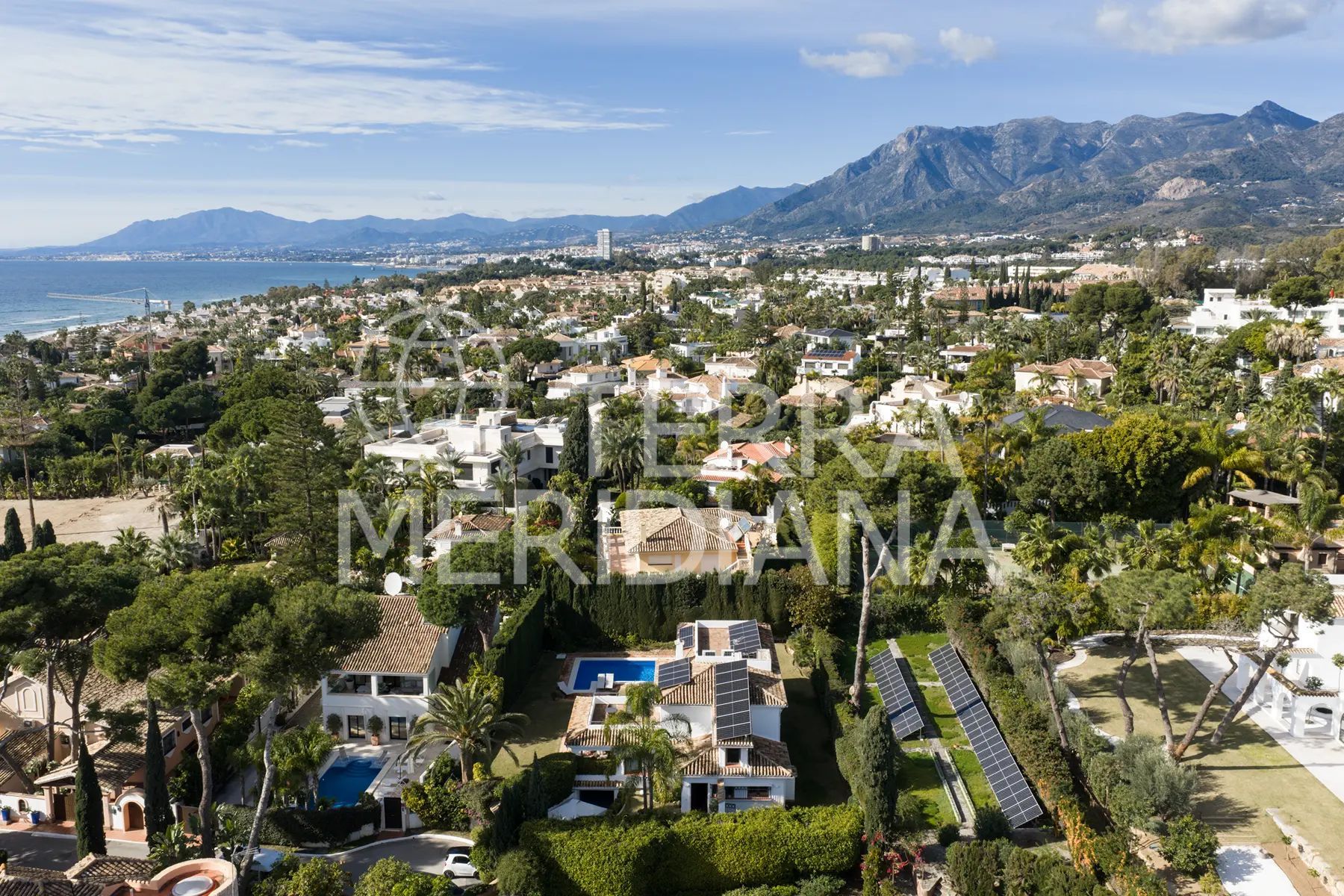 Villa in Los Monteros Playa, Marbella