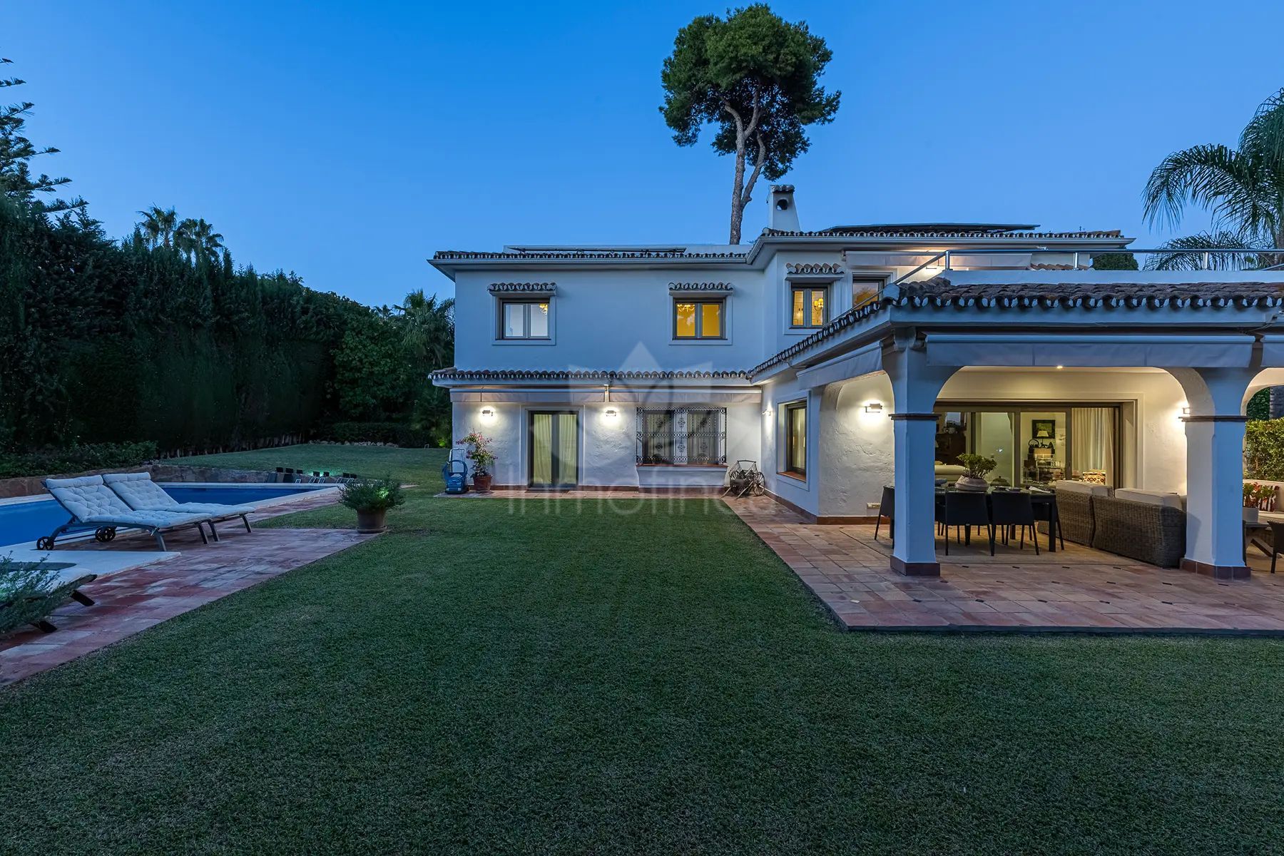 Villa en Los Monteros Playa, Marbella